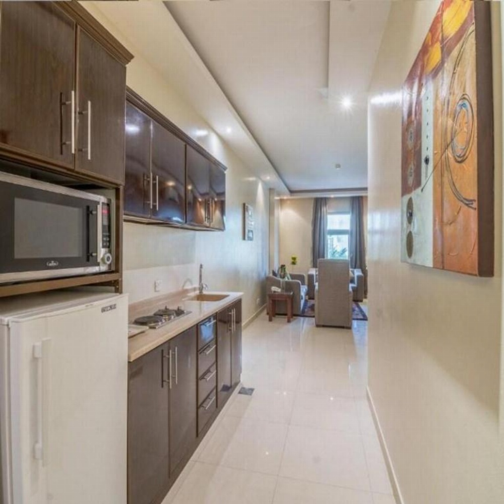 Al Muhaidb Al Takhasosi Suites